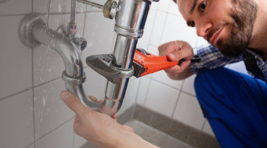 Local tankless water heater installation in Tolstoy, SD